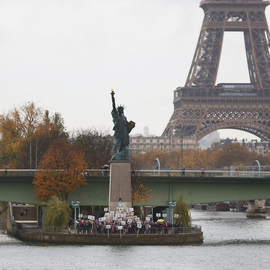 Chercher les répliques de la Statue de la Liberté