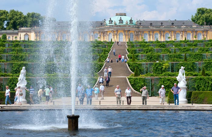 Les jardins en terrasses du château Sans Souci